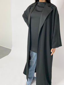 Kimono oversize en crêpe à col à revers en soie