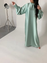 Charger l&#39;image dans la galerie, Silk dress (avec jupe tablier) - Mint