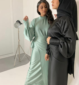 Silk dress (avec jupe tablier) - Noir