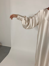 Charger l&#39;image dans la galerie, Silk dress (avec jupe) - Nude